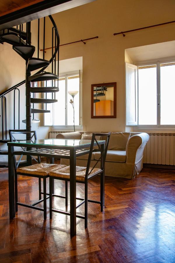 Tranquil Suite Near David Florence Ngoại thất bức ảnh